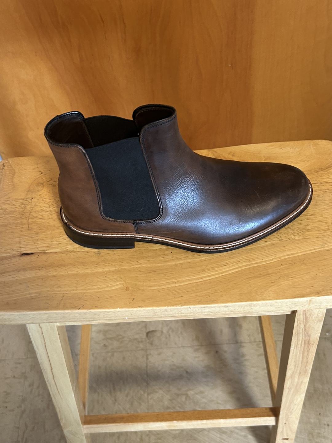 Bacco Bucci Brown Leather Chelsea Boots