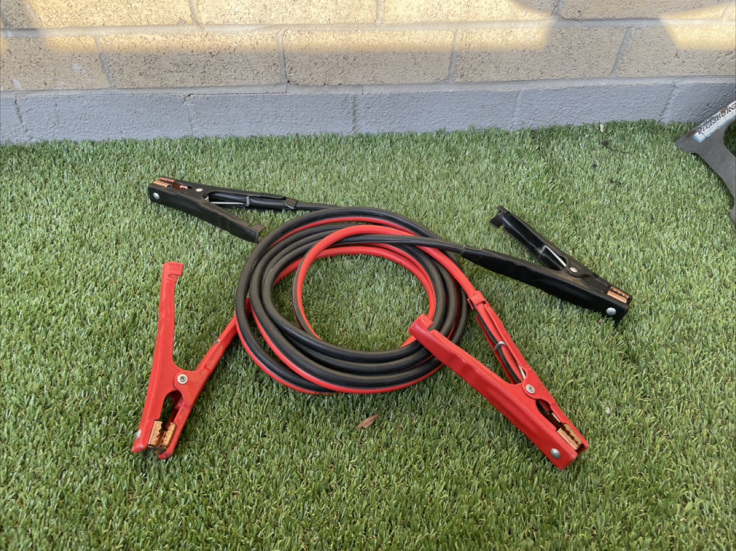 Jumper Cables - Red and Black