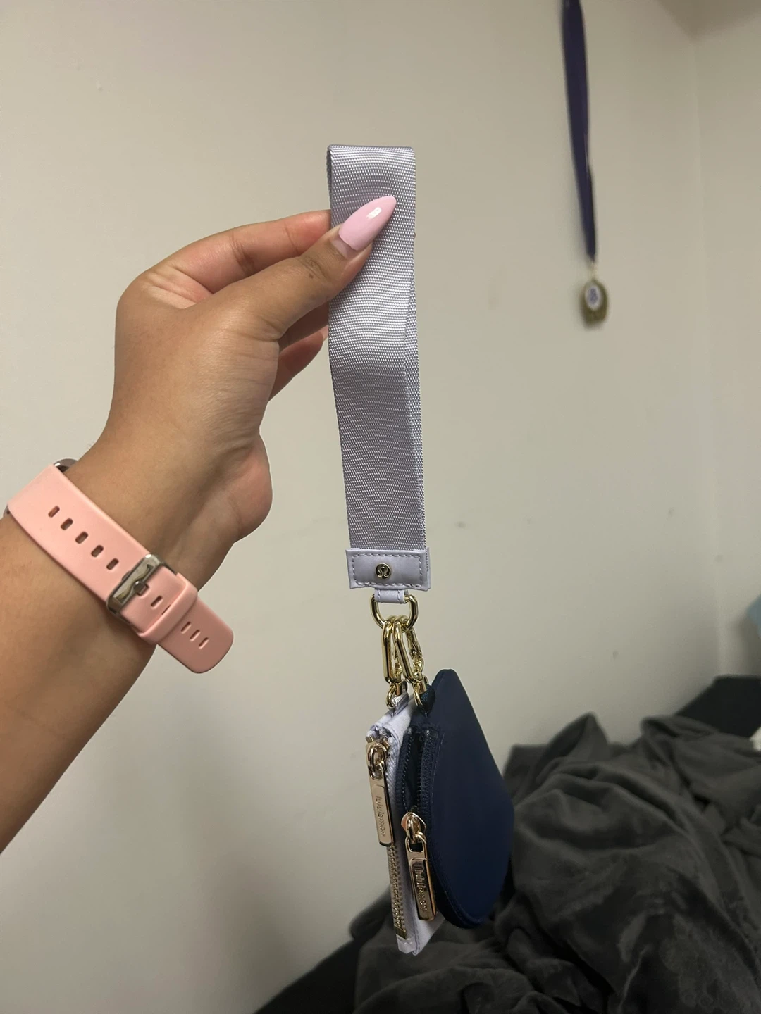 Lululemon Multi Pouch Wristlet Lavender/Navy - photo 2