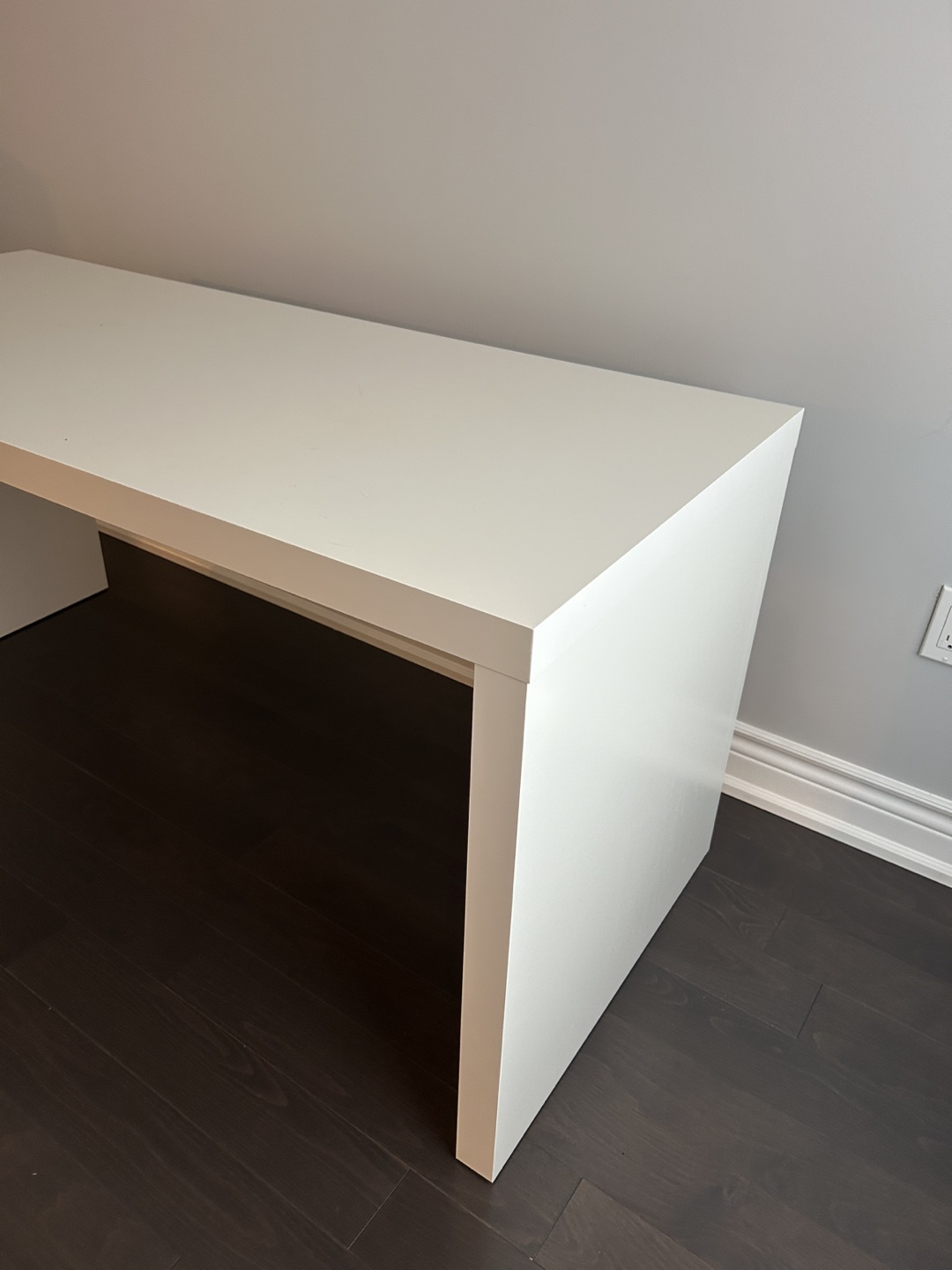 White Desk - photo 3