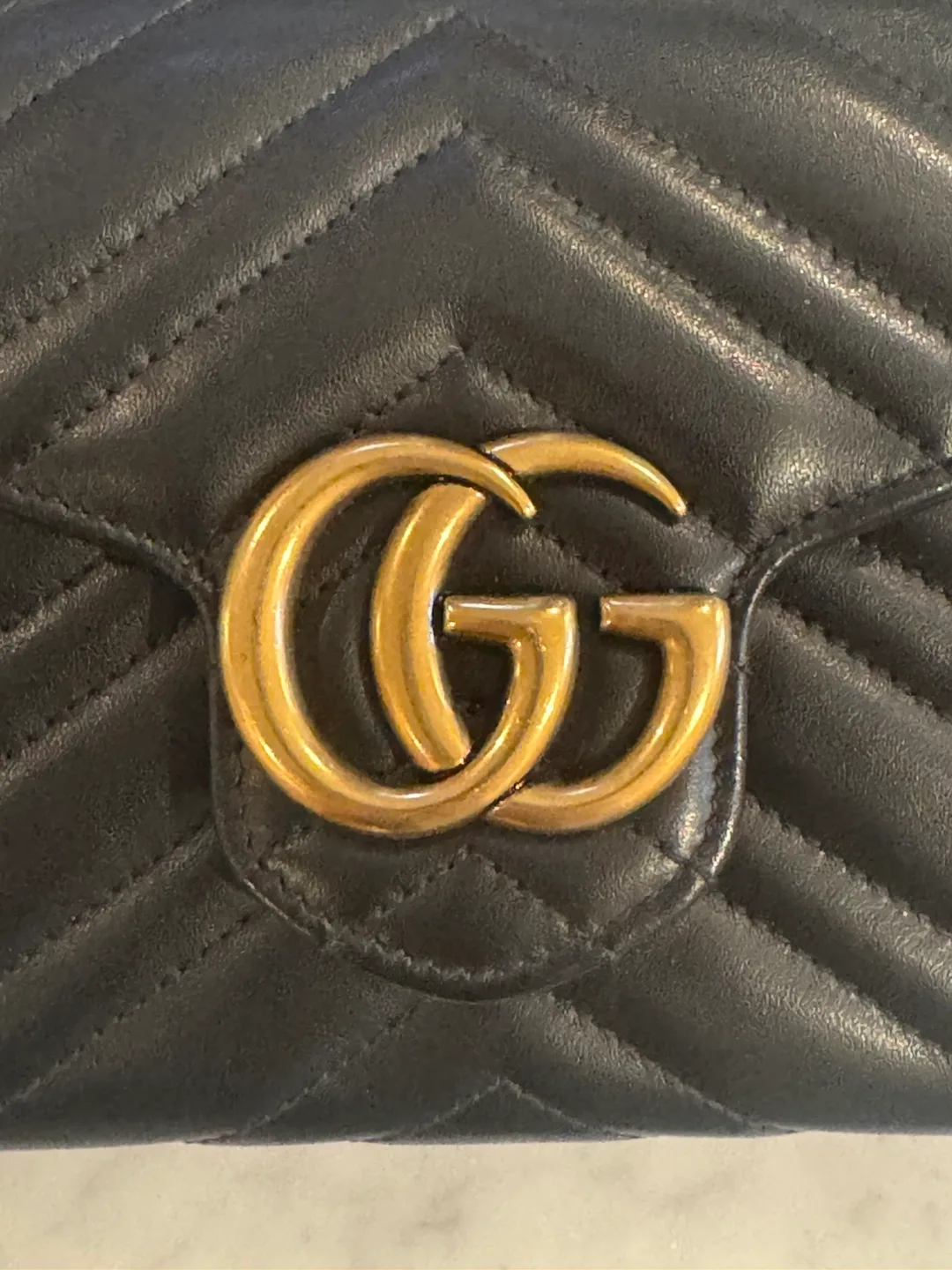 Gucci GG Marmont wallet on chain image indicator(7)