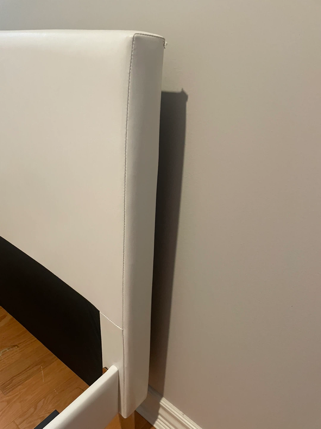 White Headboard - photo 5