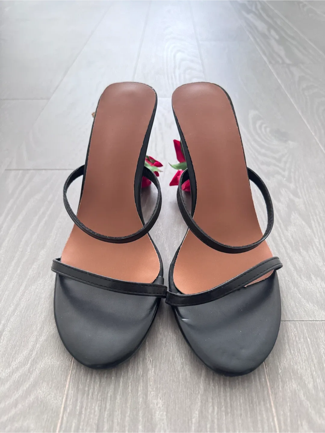 Rose Heel Sandals - Size 245 (US 7.5) image indicator(3)