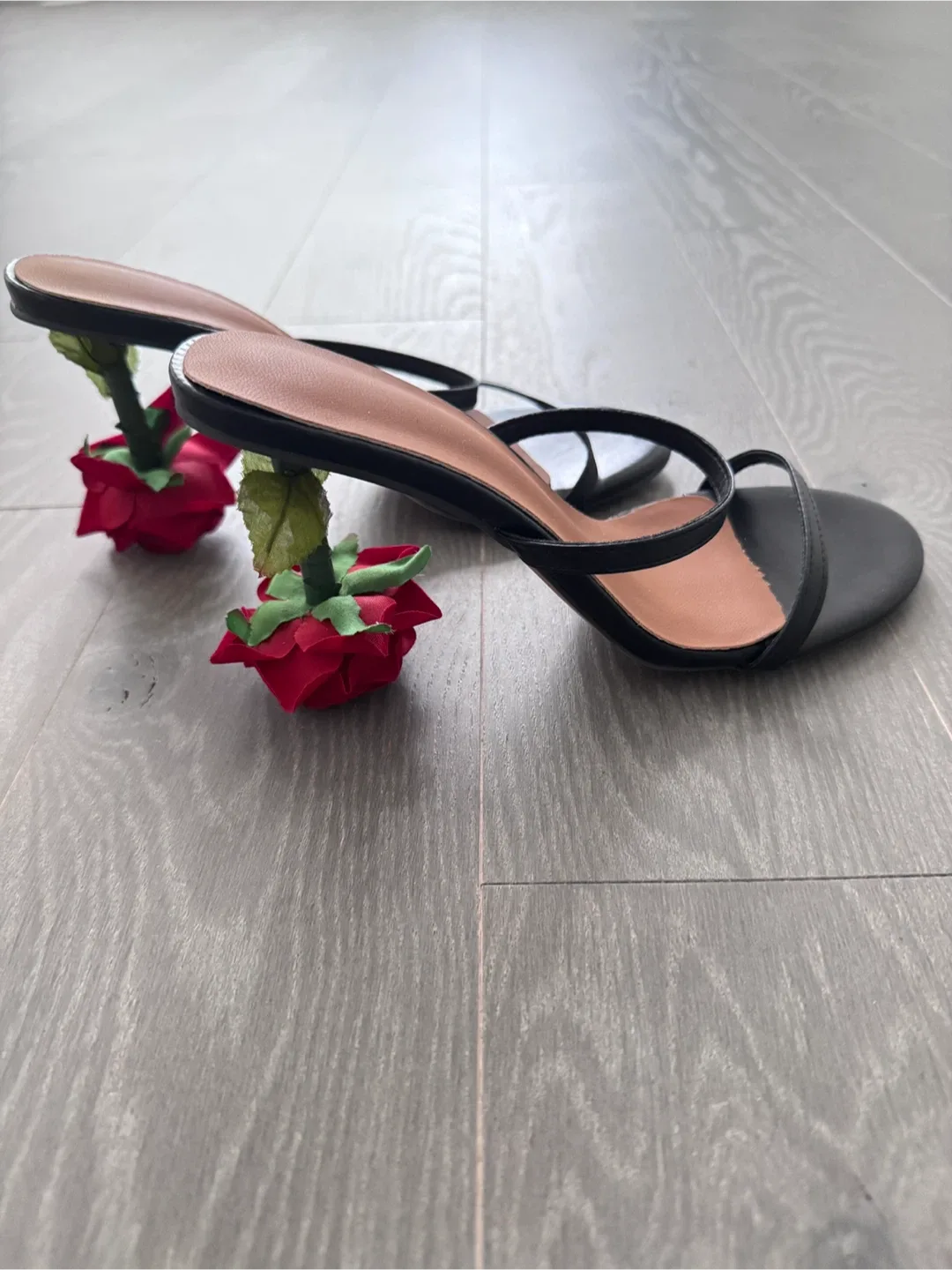 Rose Heel Sandals - Size 245 (US 7.5) thumbnail