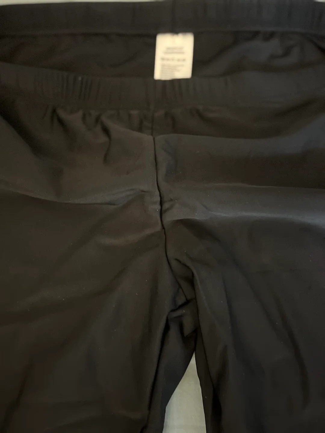Black Sports Swim Trunks - Size L image indicator(5)