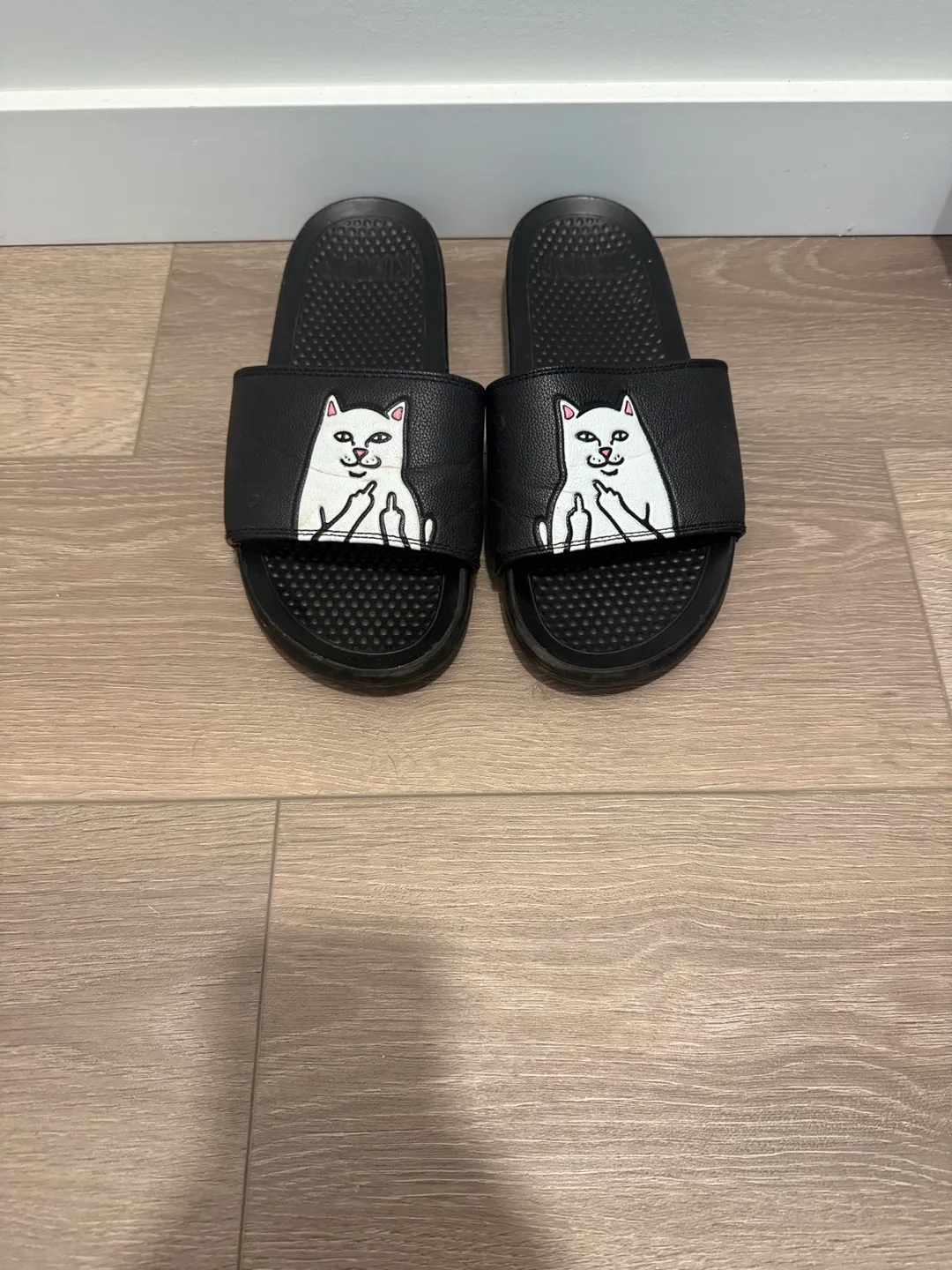 Ripndip black slides