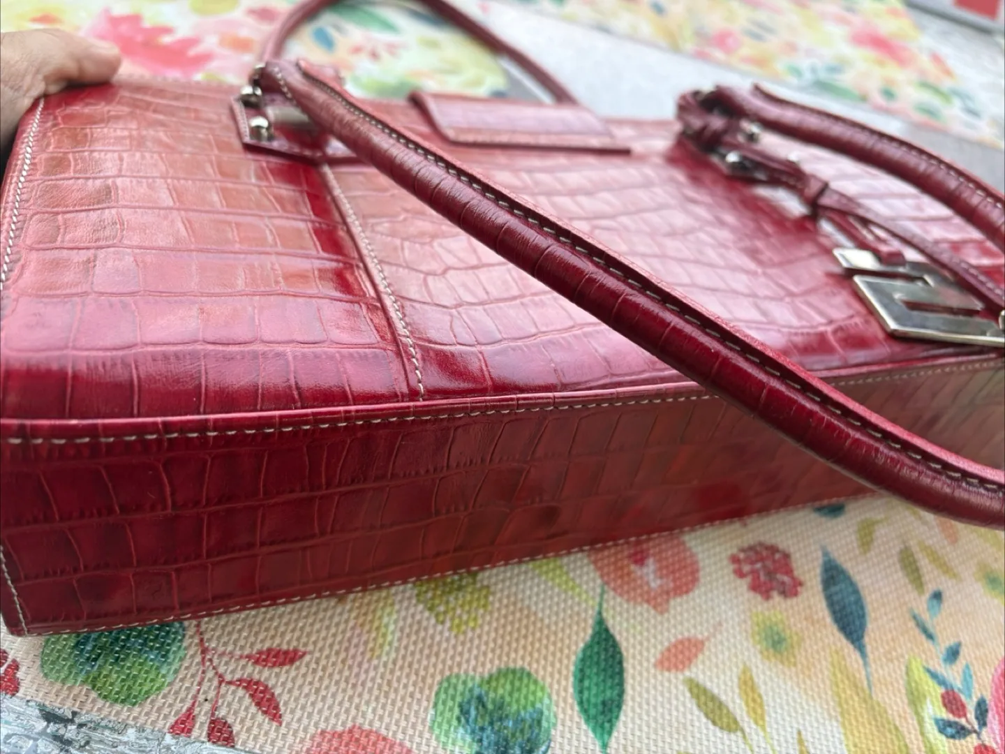 Red Croc Embossed  Handbag image indicator(3)