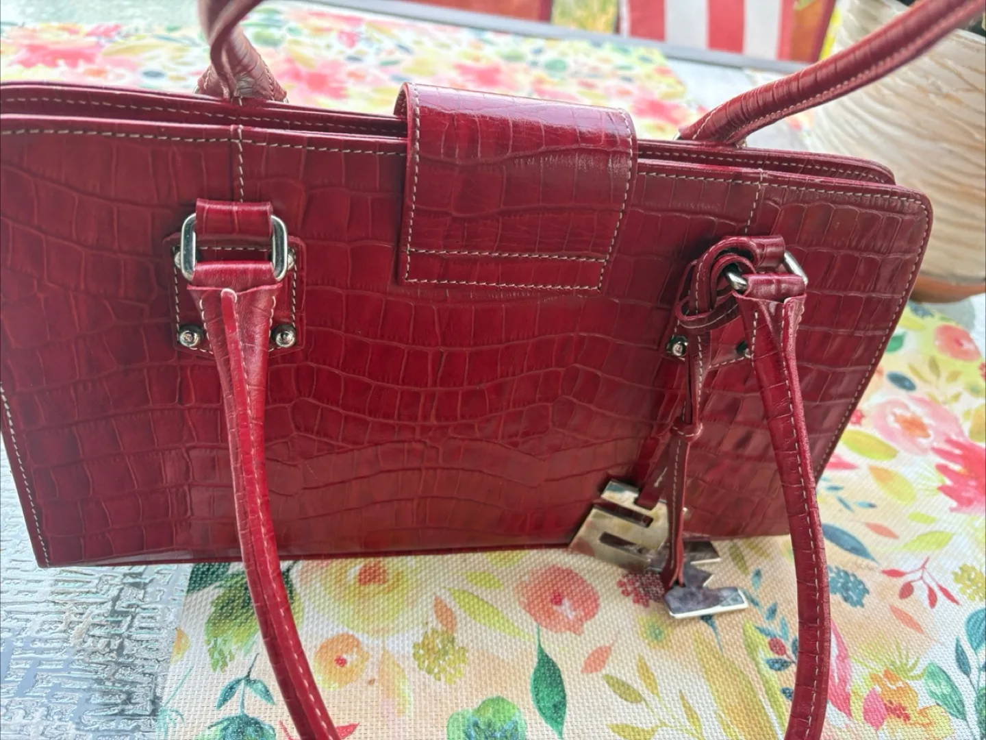 Red Croc Embossed  Handbag image indicator(4)