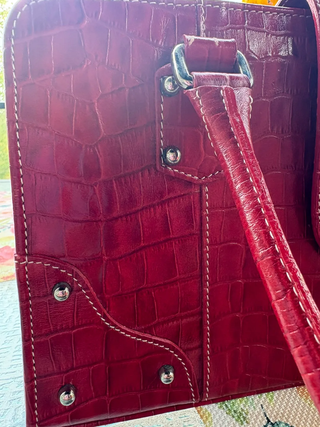 Red Croc Embossed  Handbag image indicator(7)
