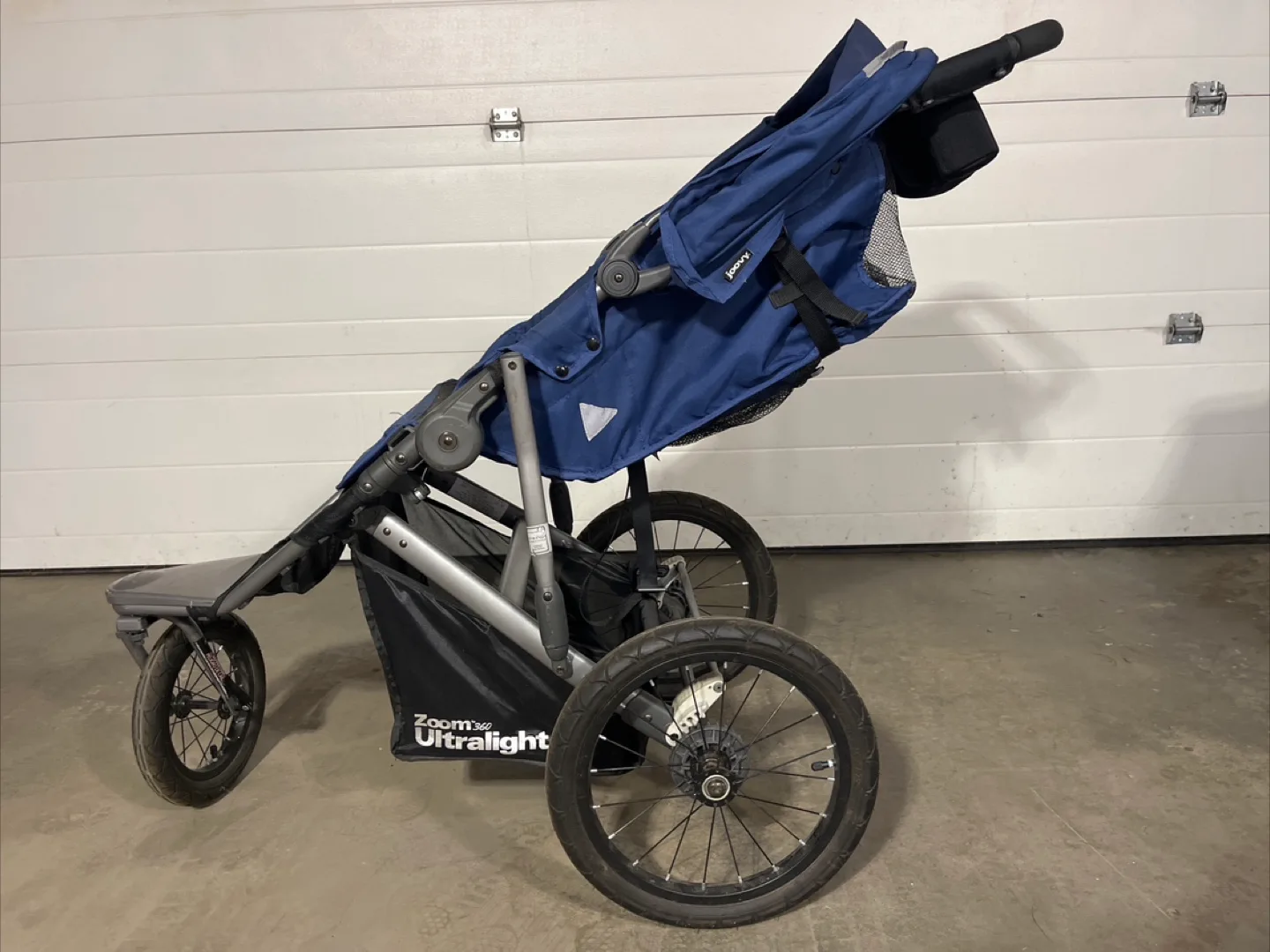 Joovy Zoom 360 Ultralight Jogging Stroller - Blue image indicator(4)