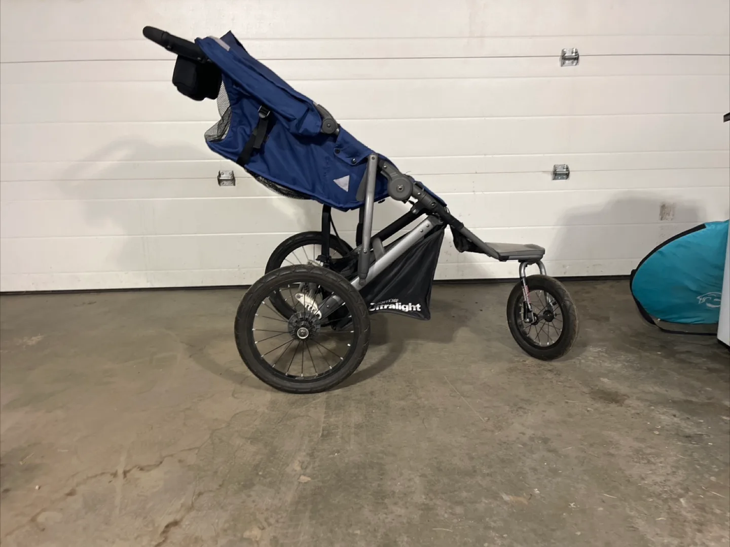 Joovy Zoom 360 Ultralight Jogging Stroller - Blue image indicator(3)