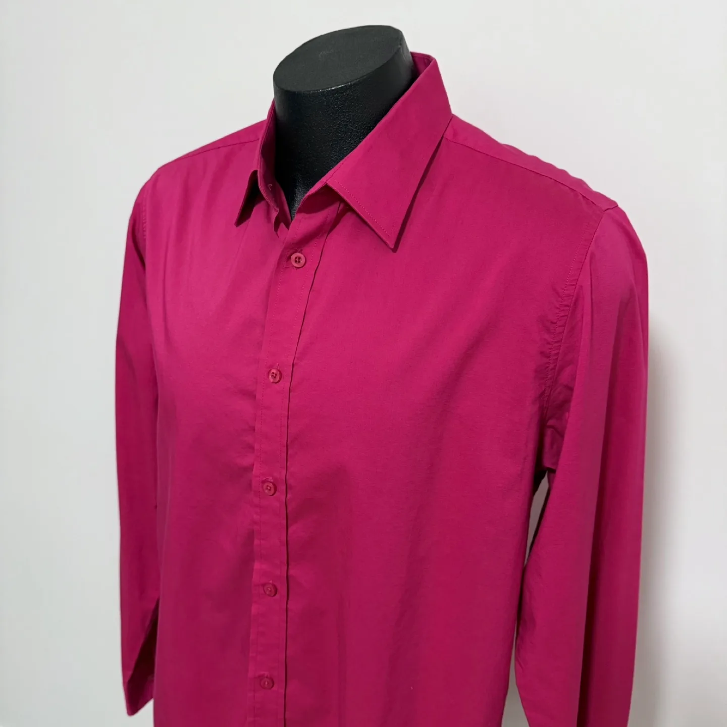 Men’s Monza magenta collared shirt image indicator(4)