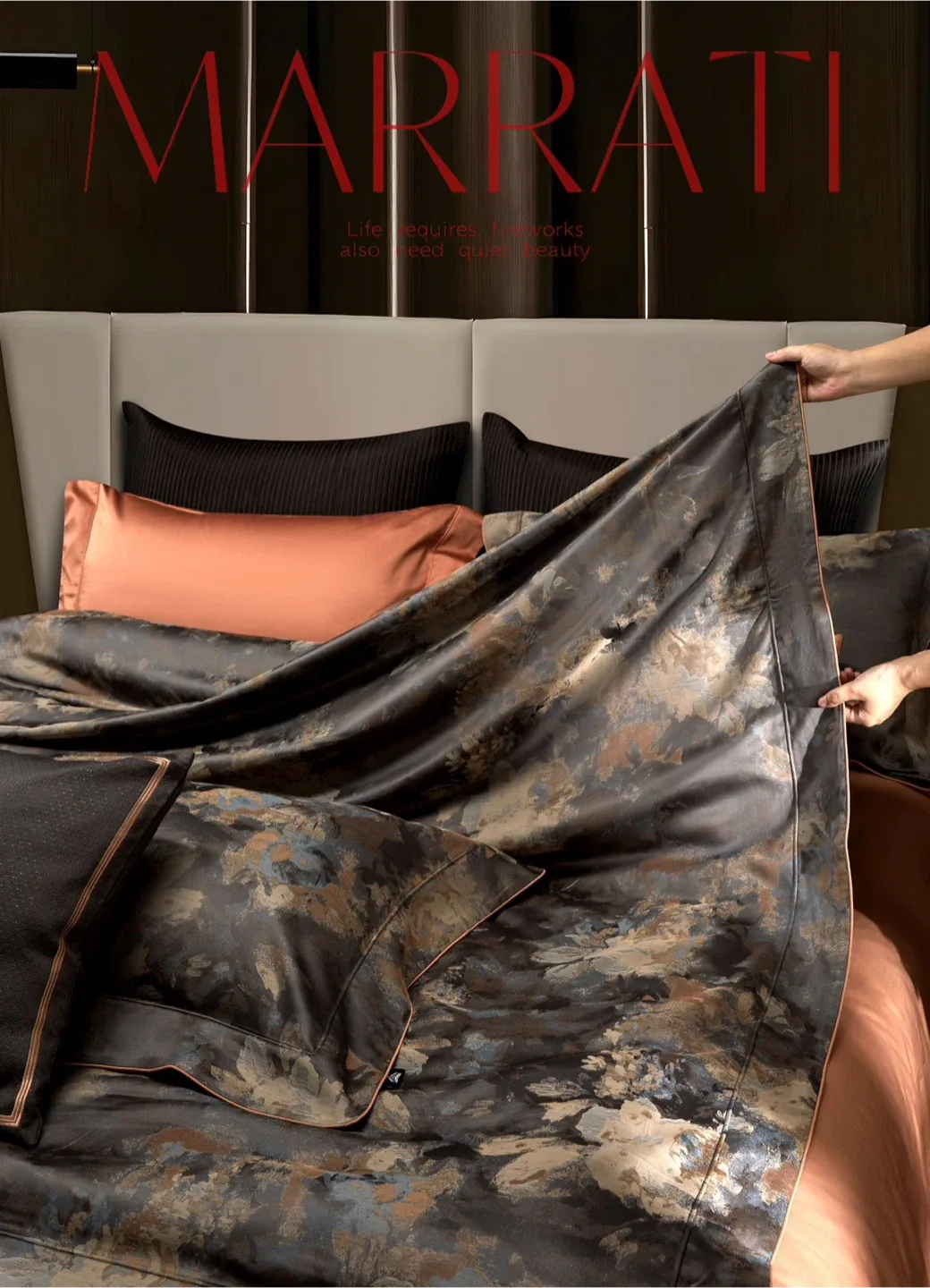 Luxury Floral Pattern Bedding Set image indicator(6)