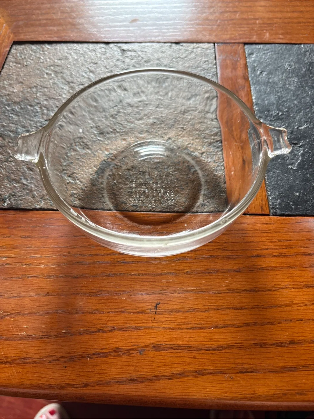 Vintage Pyrex 600ml Glass Bowl thumbnail