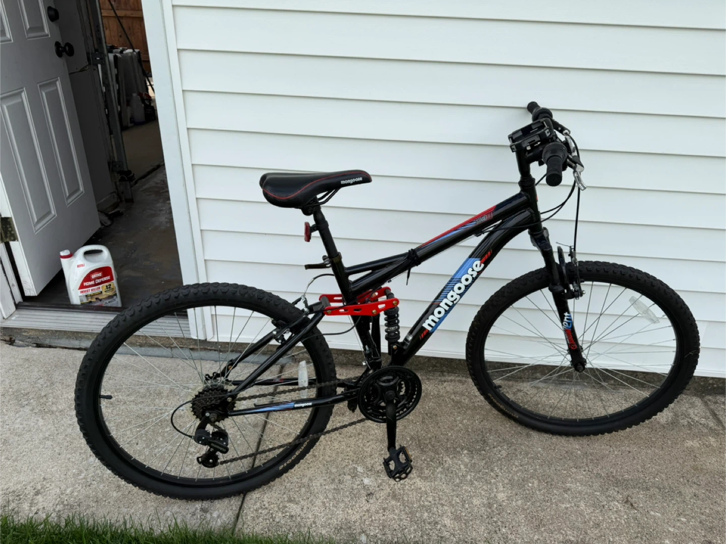Mongoose Mountain Bike - Black Men 26inch