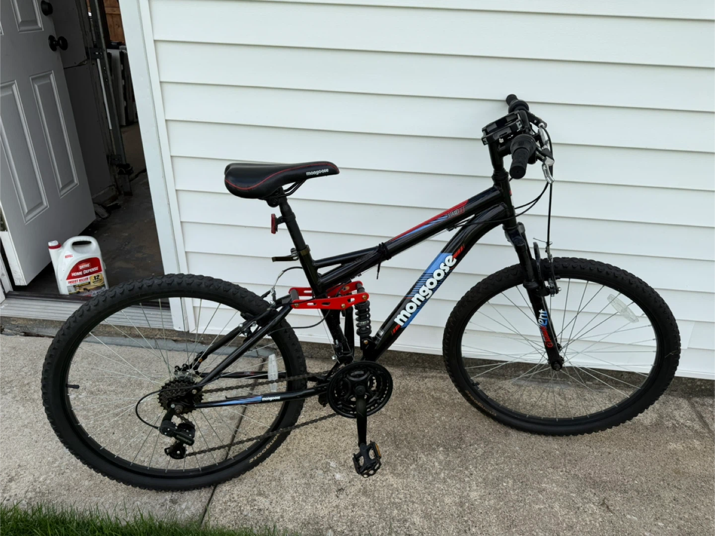 Mongoose Mountain Bike - Black Men 26inch - photo 2