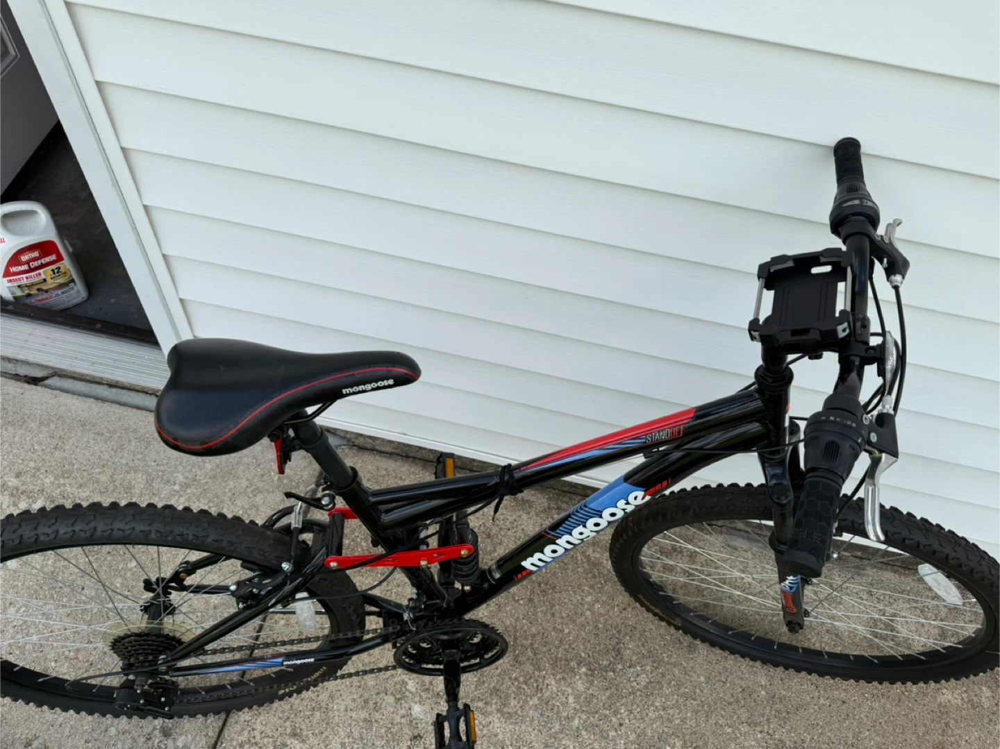 Mongoose Mountain Bike - Black Men 26inch - photo 3