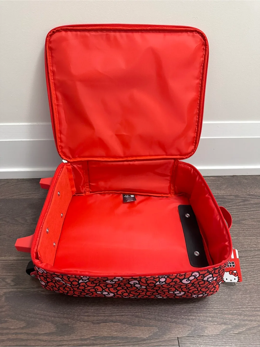 Sanrio Hello Kitty Kids Luggage suitcase image indicator(6)