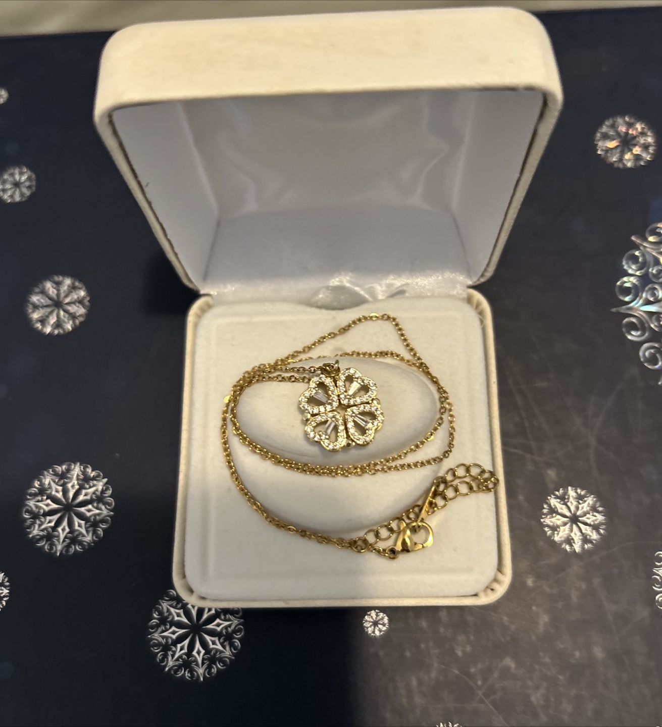 Gold Tone Clover Necklace