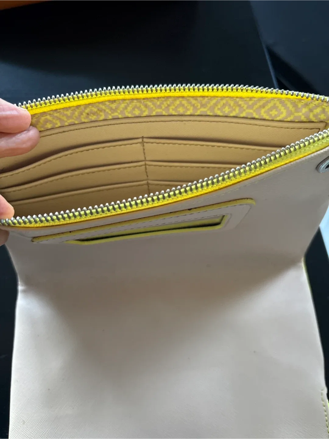 stella & dot Yellow Clutch image indicator(5)