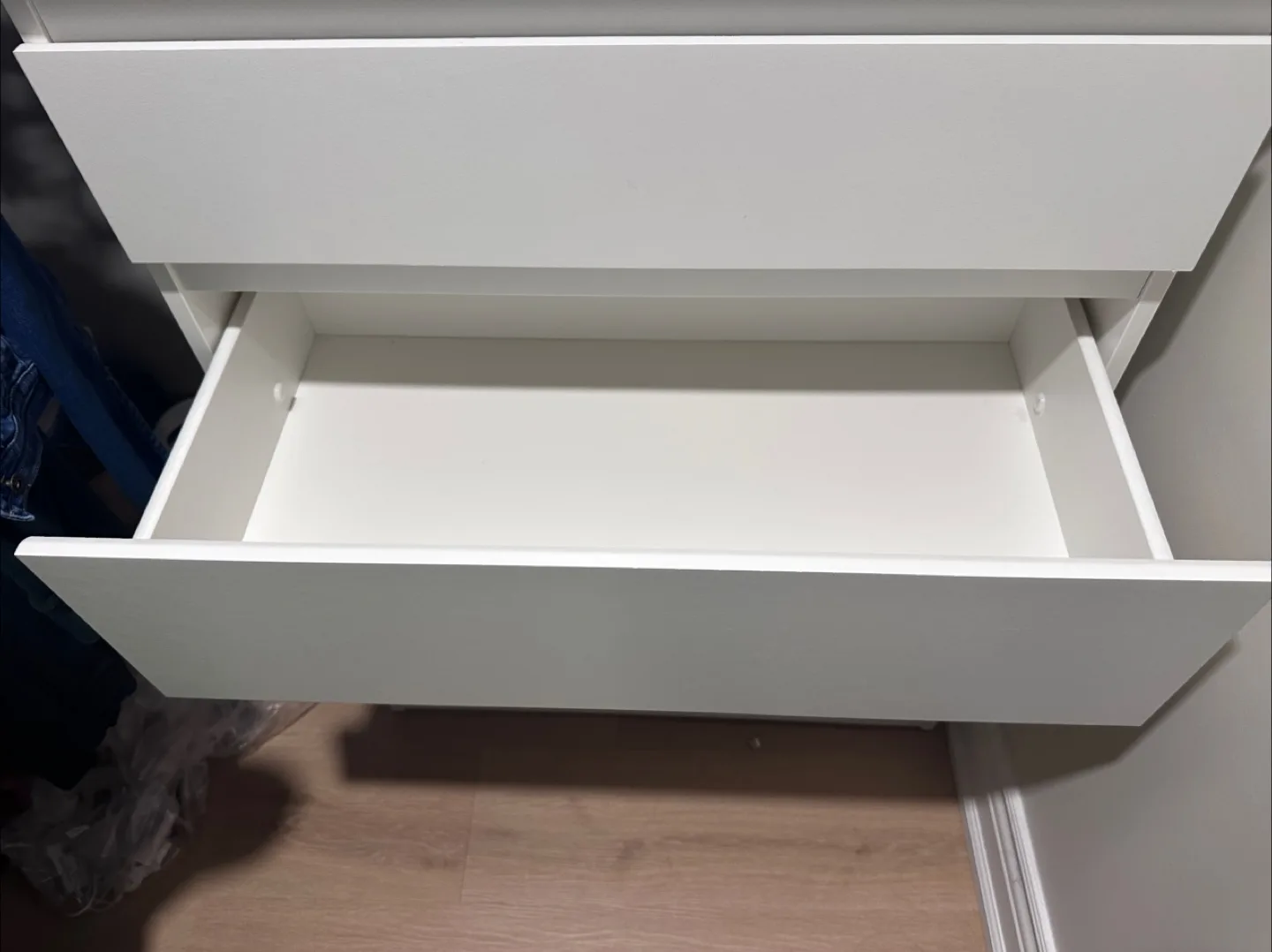 White 5-Drawer Dresser 🥕 image indicator(8)