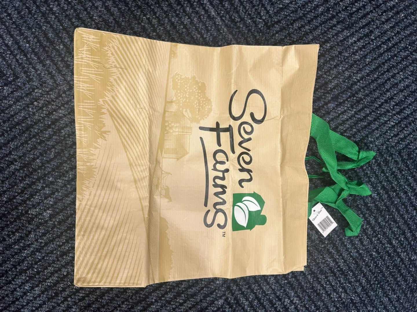Seven Farms Reusable Shopping Bag thumbnail