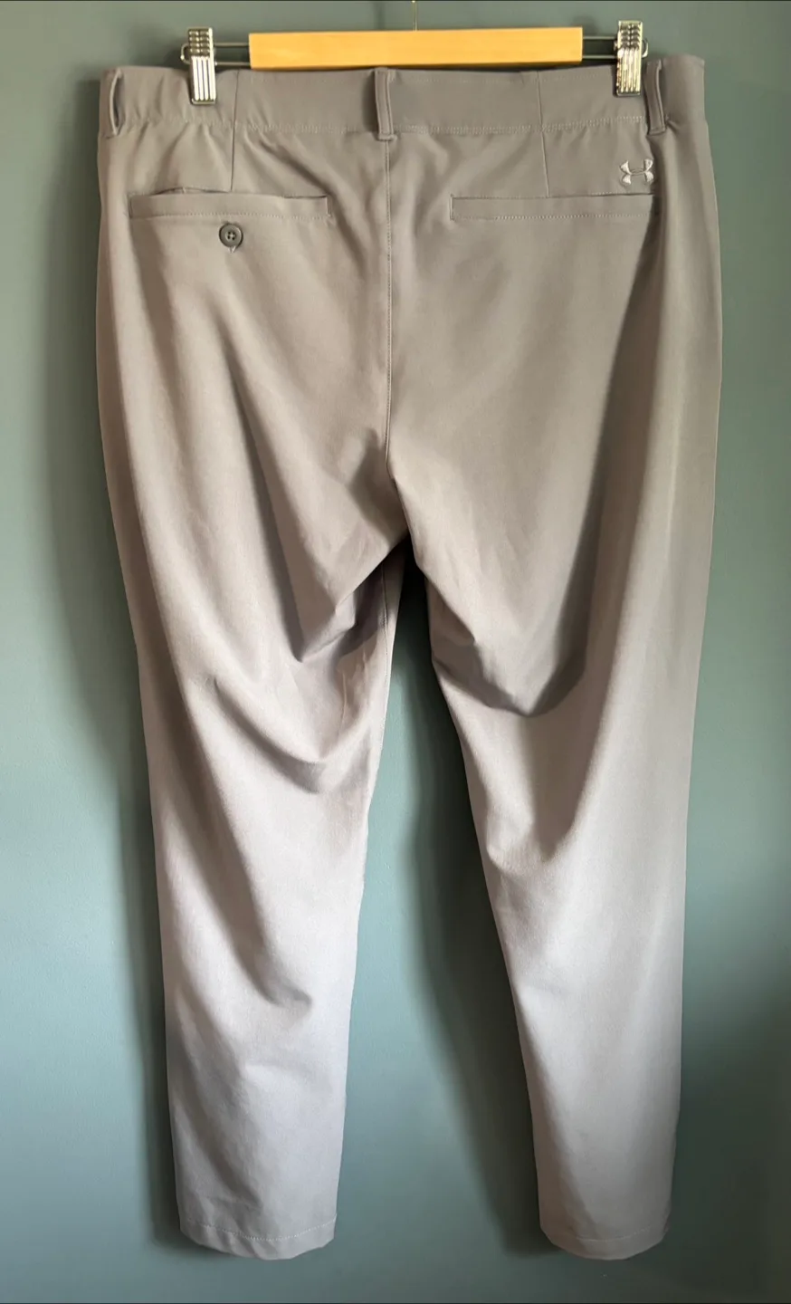 Under Armour Fitted Pants - Size 16 image indicator(6)