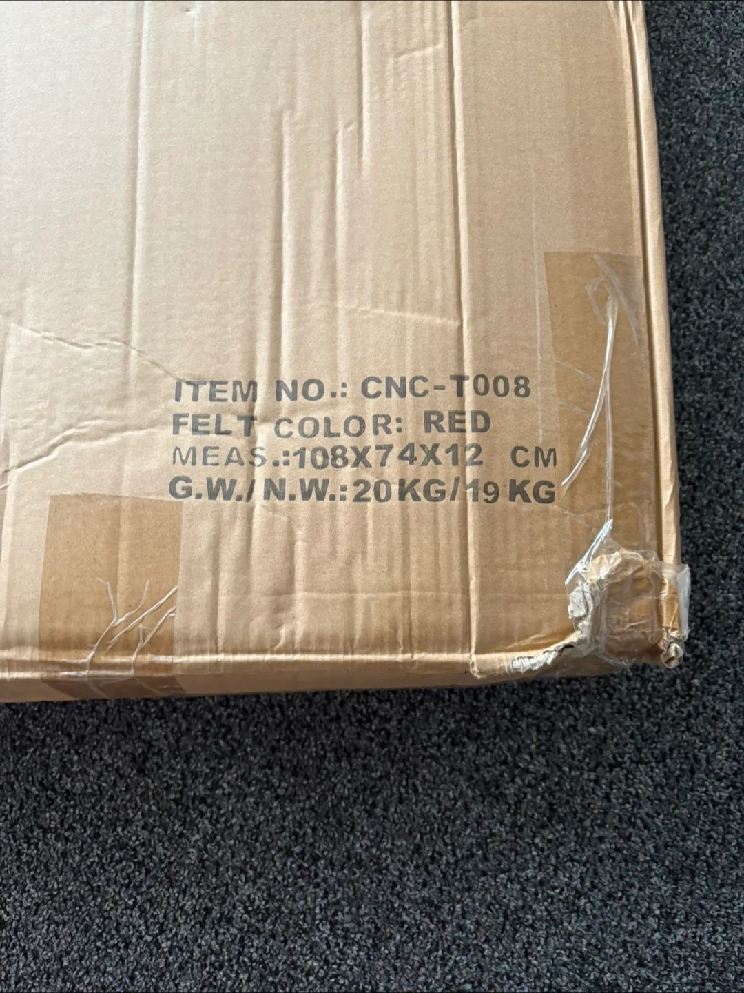 MRC Poker Table - Red Felt, 108x74x12 cm - New in Box image indicator(3)