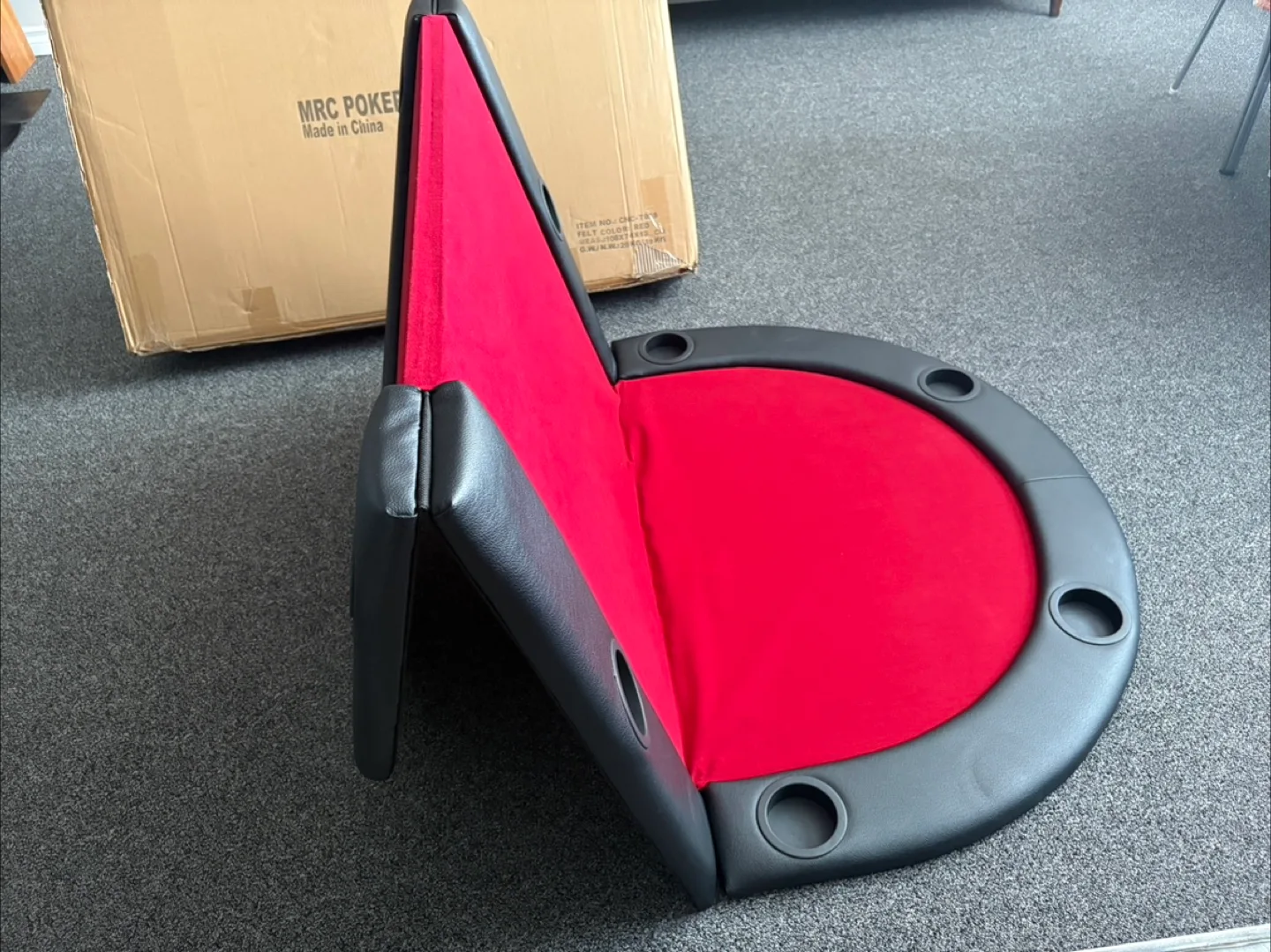 MRC Poker Table - Red Felt, 108x74x12 cm - New in Box image indicator(8)