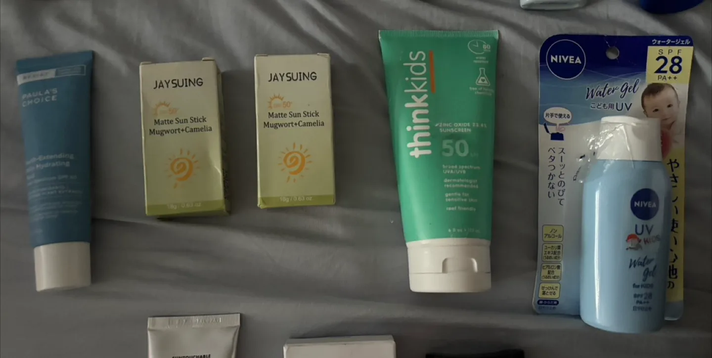 Sunscreens (Mainly face)/Tinted Moisturizers with SPF image indicator(4)