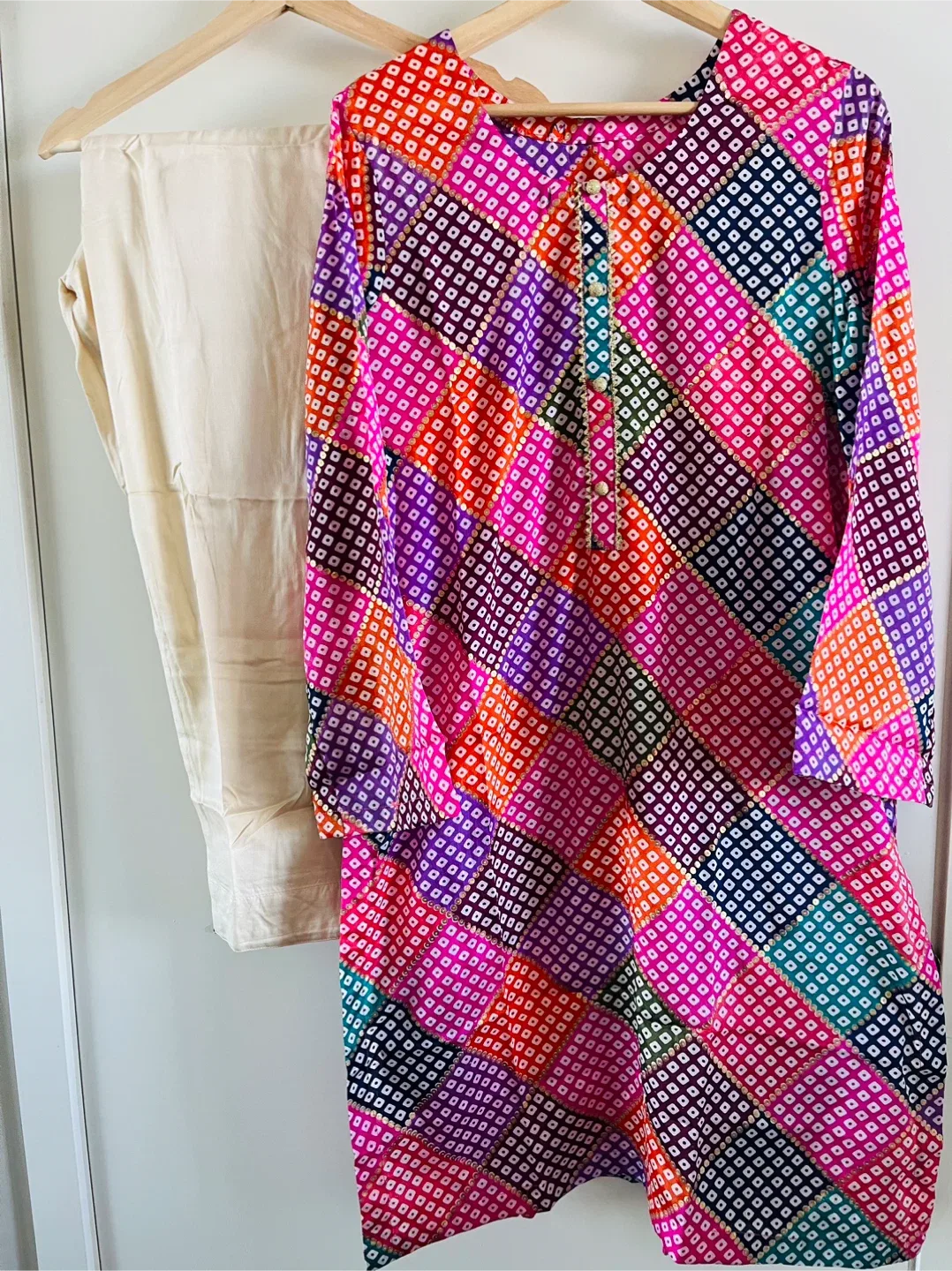 Silk kurtas new image indicator(6)