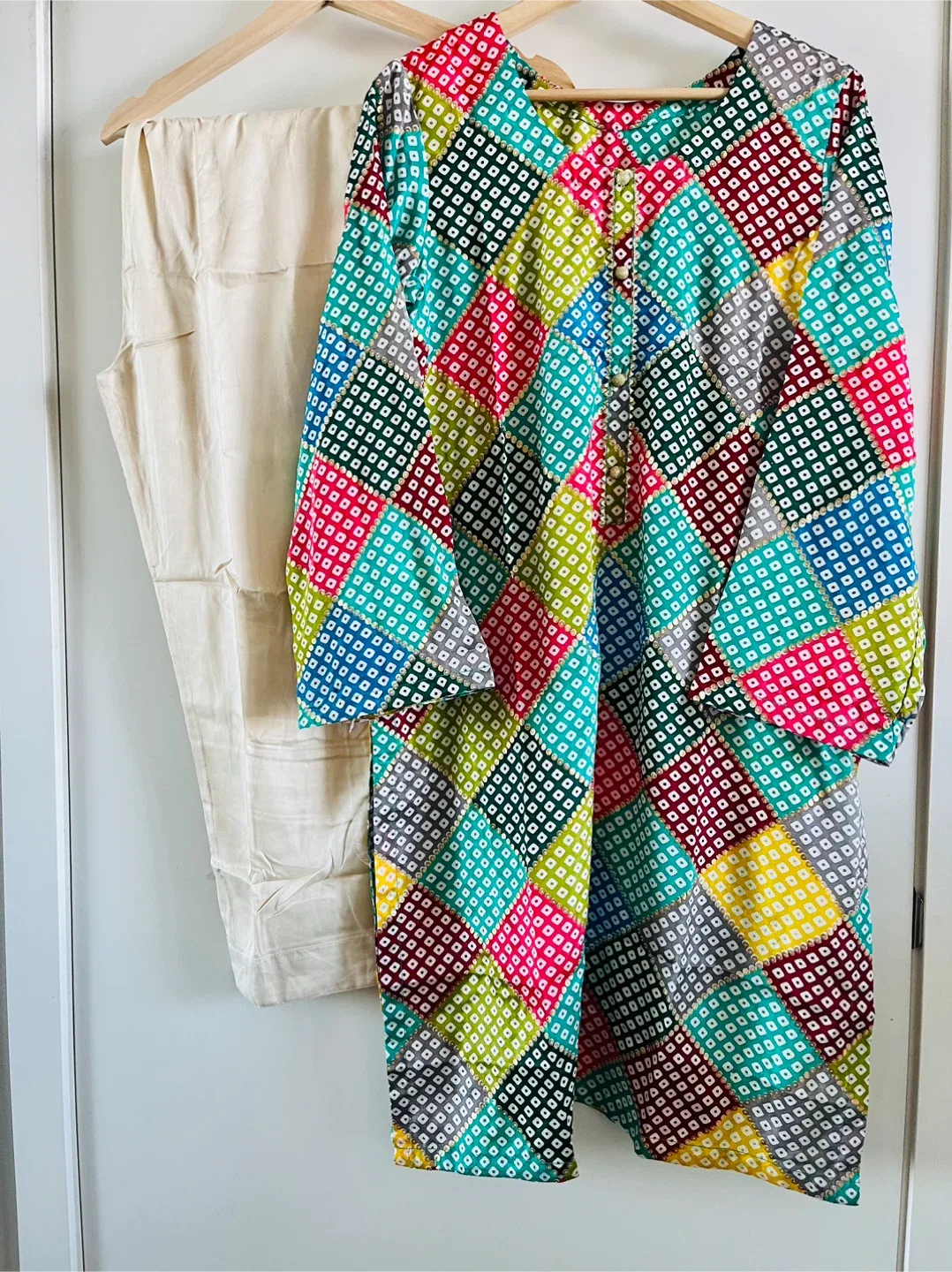 Silk kurtas new image indicator(7)