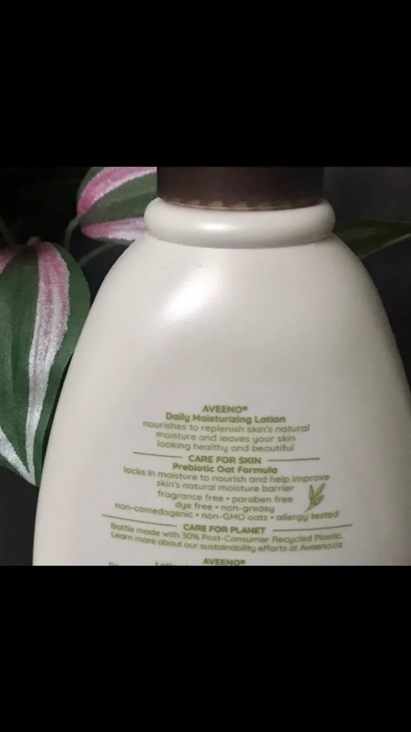 4 Aveeno Body Lotions - ✨NEW - 50% Off image indicator(2)