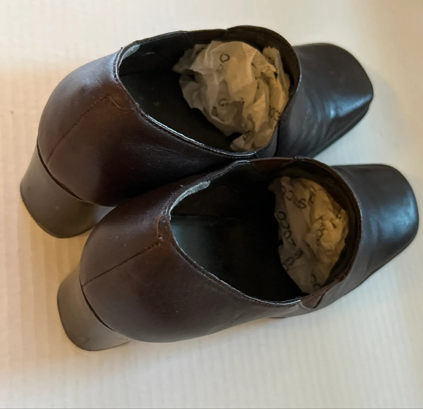 A2 by Aerosoles Brown Leather Heels image indicator(7)