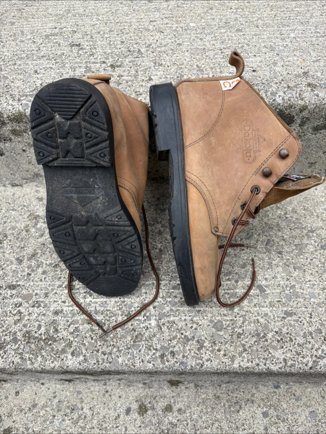 Dakota Insulated Leather Work Boots - CSA Approved Green image indicator(8)