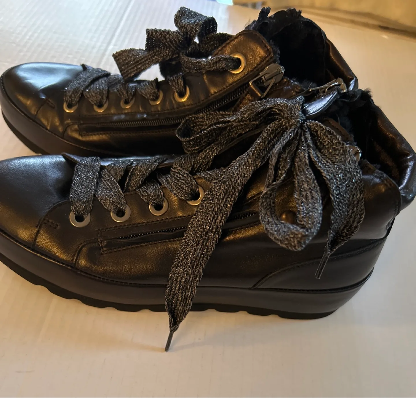 Black Leather Ankle Boots with Zipper Detail image indicator(2)