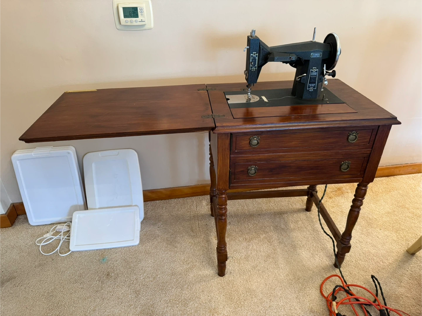 Kenmore Deluxe Rotary Sewing Machine with Cabinet - photo 3