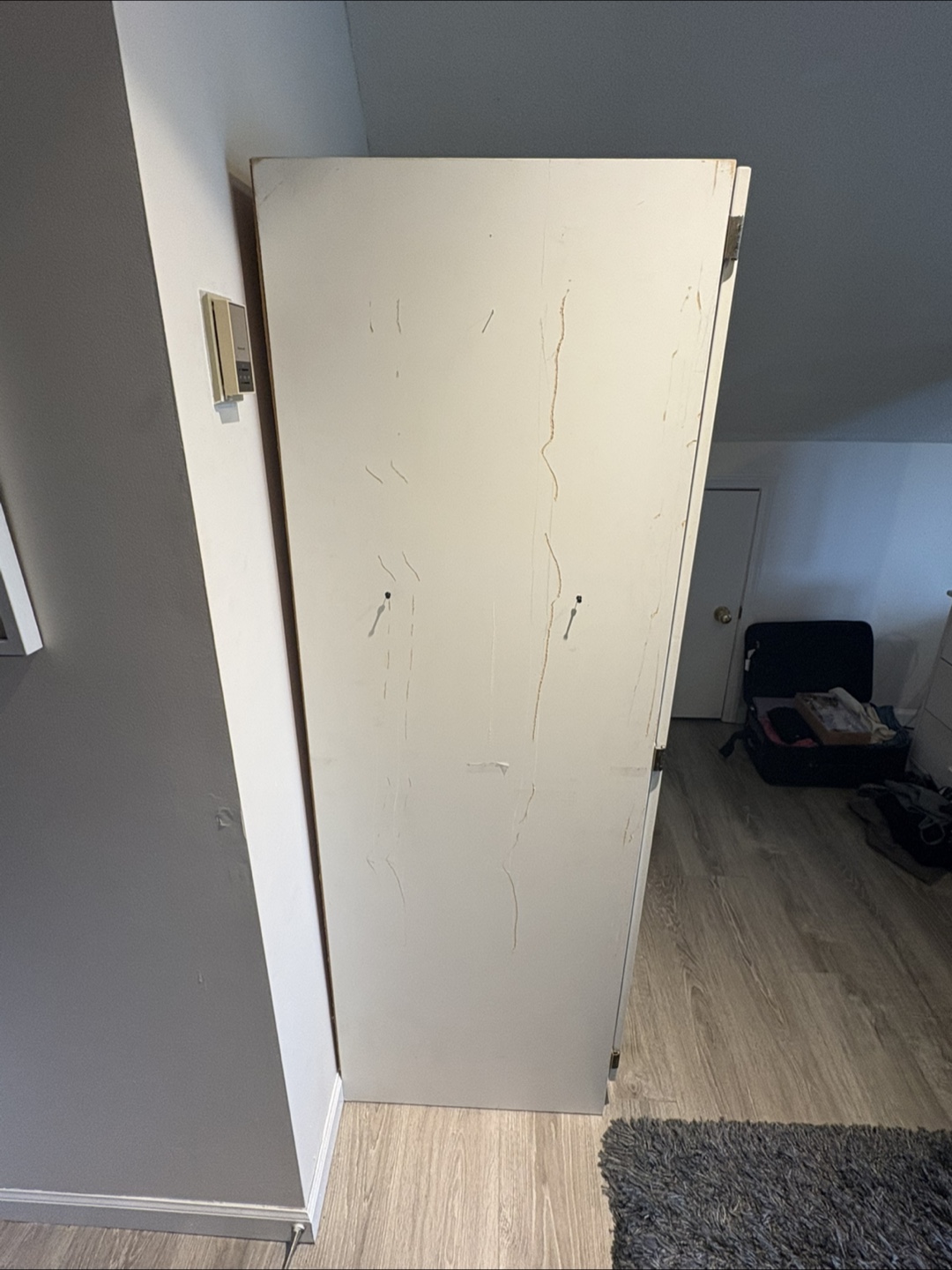 White Wardrobe - 80cm Wide x 170cm High - photo 2