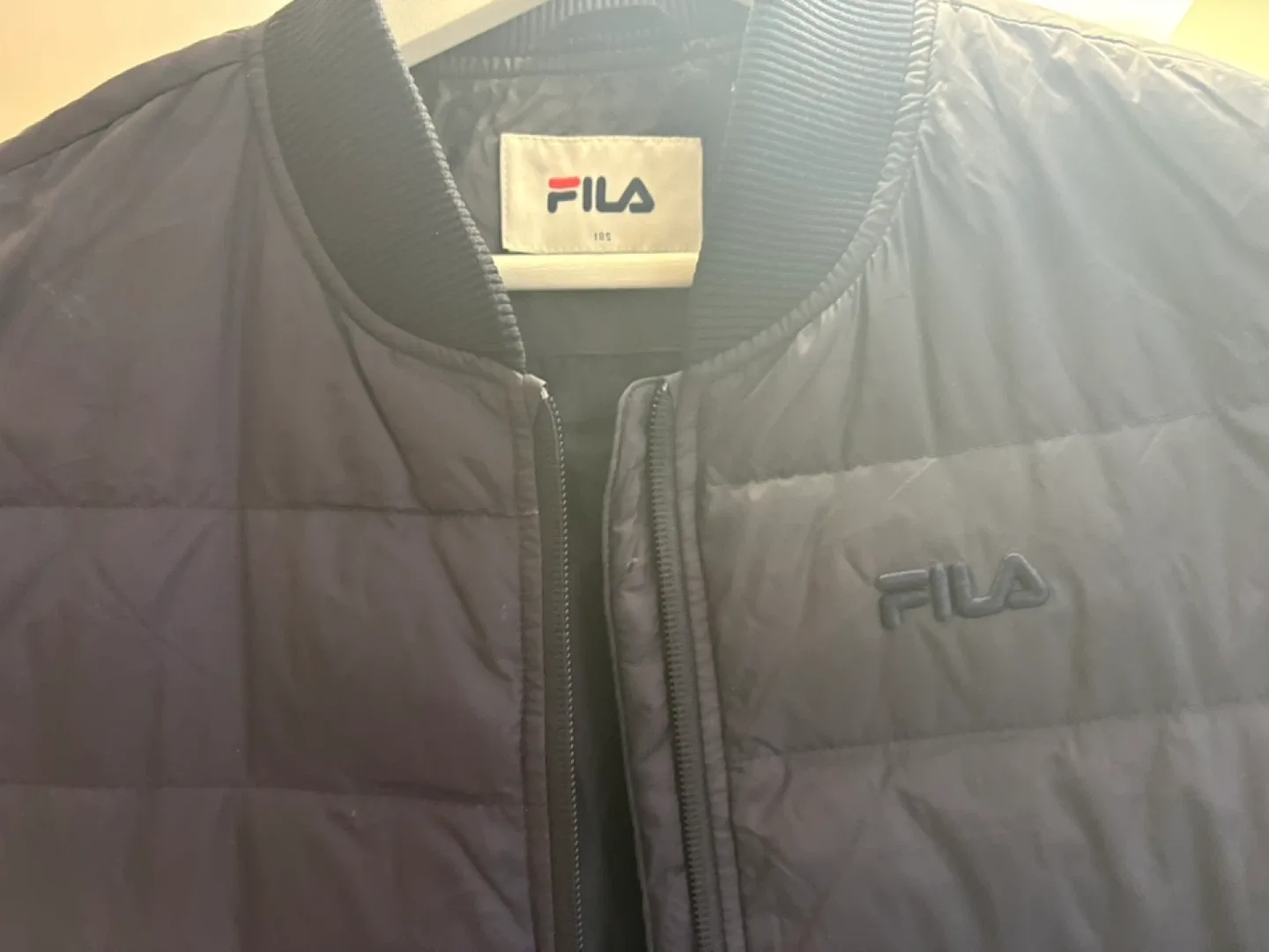 Fila Padded Vest - Size 95 image indicator(2)