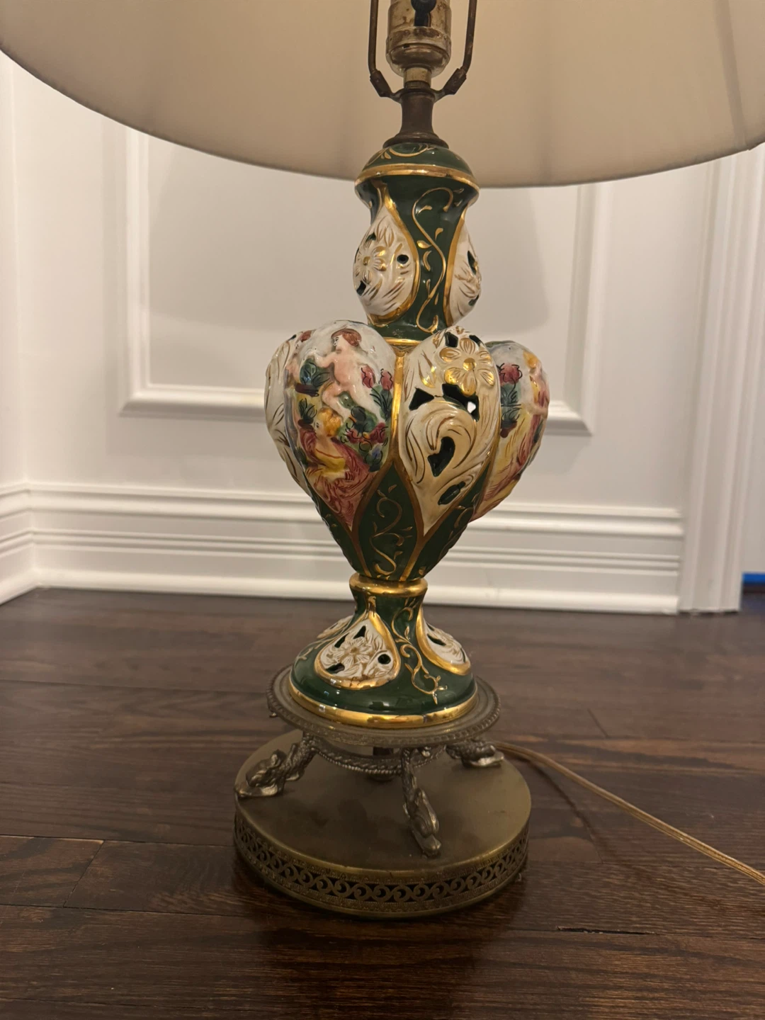 Vintage Floral Table Lamp - photo 5