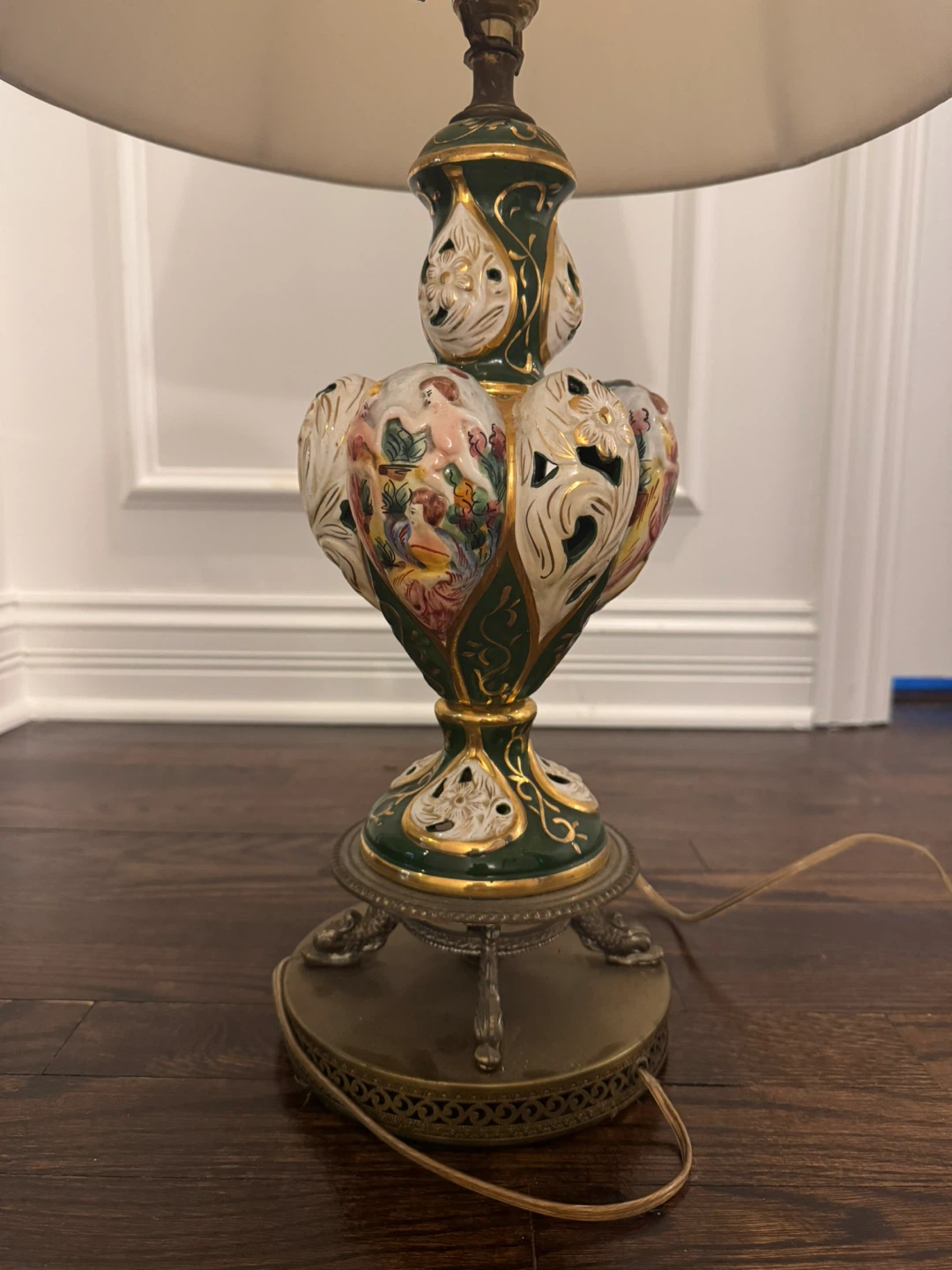 Vintage Floral Table Lamp - photo 3