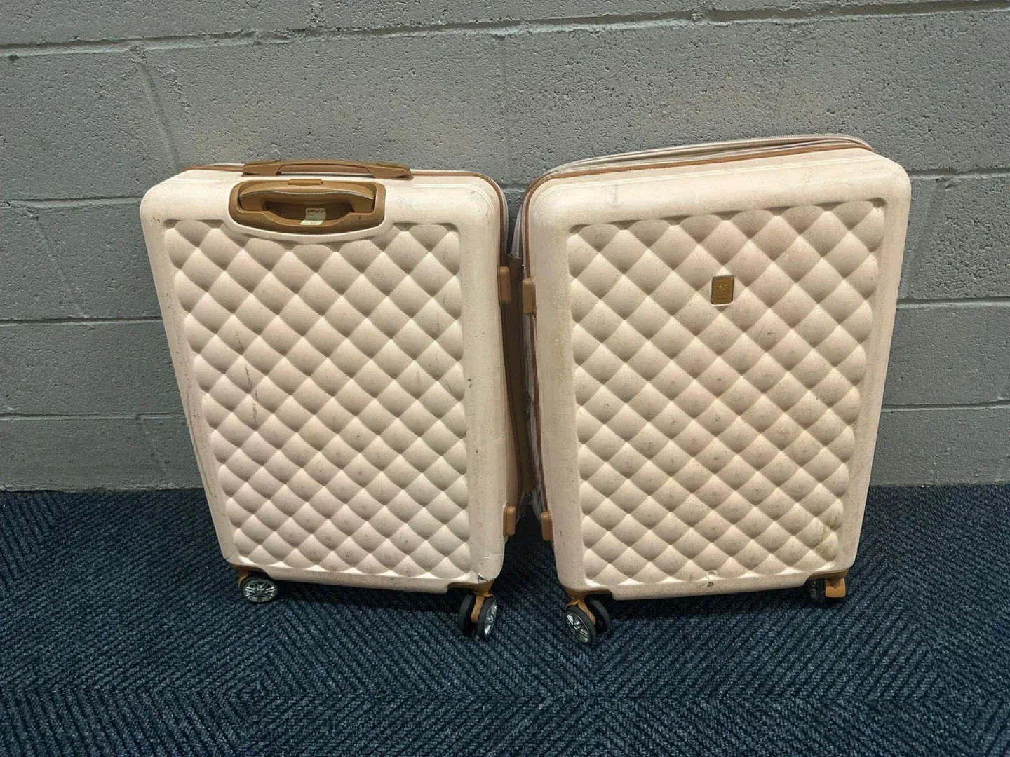 Pink Quilted Suitcase Set thumbnail