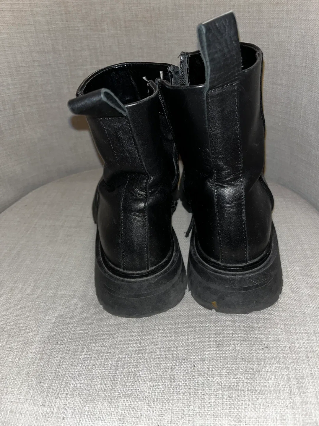 Zara Black Ankle Boots - Size 39 image indicator(5)