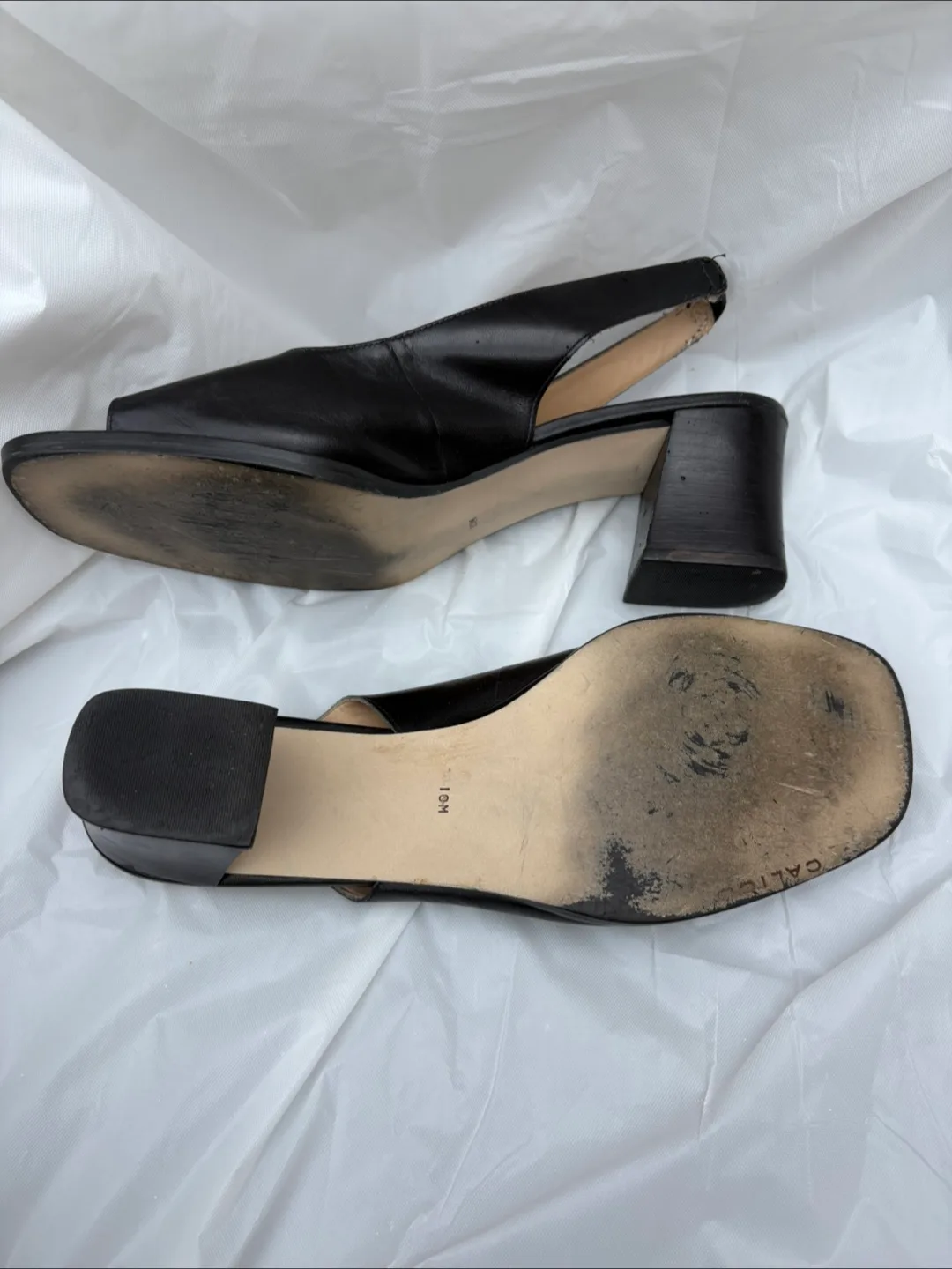 Calico Black Leather Slingback Heels - classic - Size 10 image indicator(3)