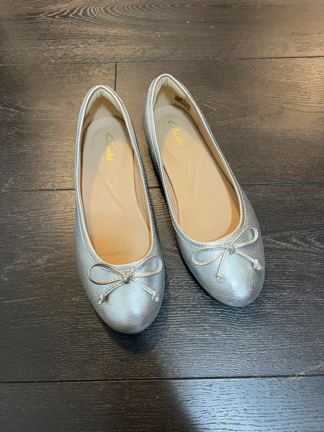 Clarks Silver Ballet Flat shoes - Size 6 thumbnail