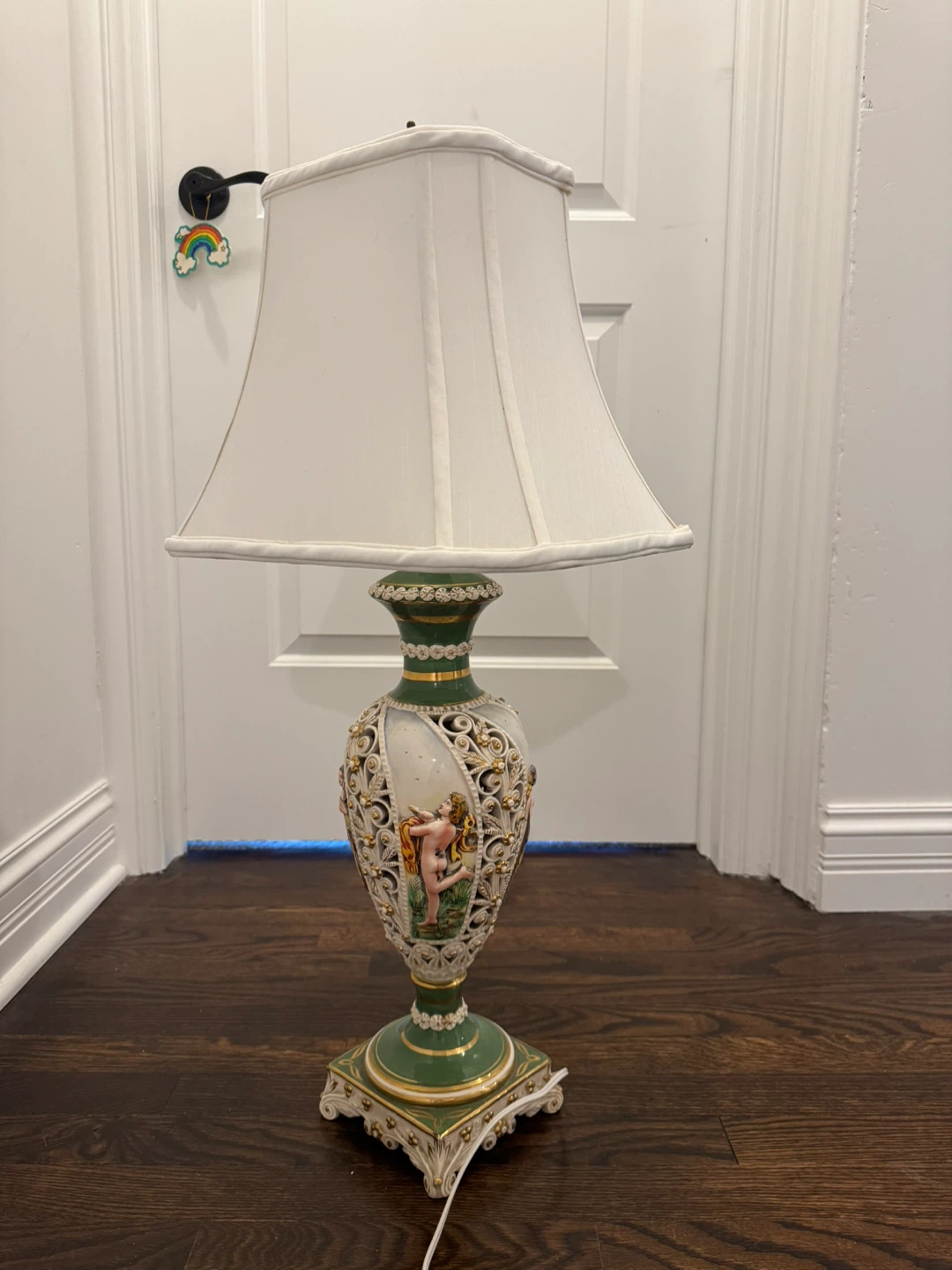 Vintage Capodimonte Style Lamp - photo 2