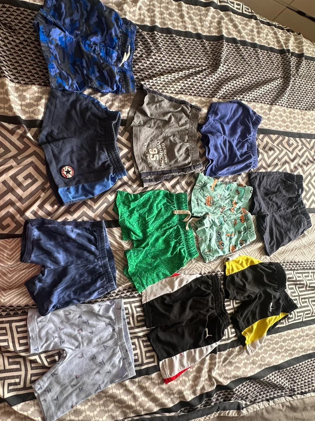 Mixed Lot of Baby & Toddler Clothing 18 months -2t image indicator(7)