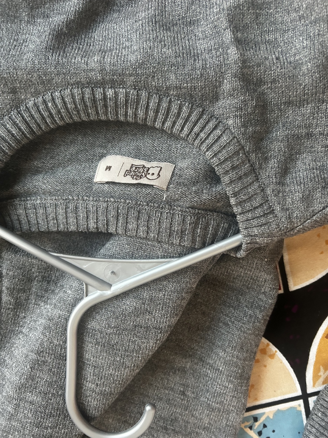 Bugs Bunny Sweater - Size M - photo 2