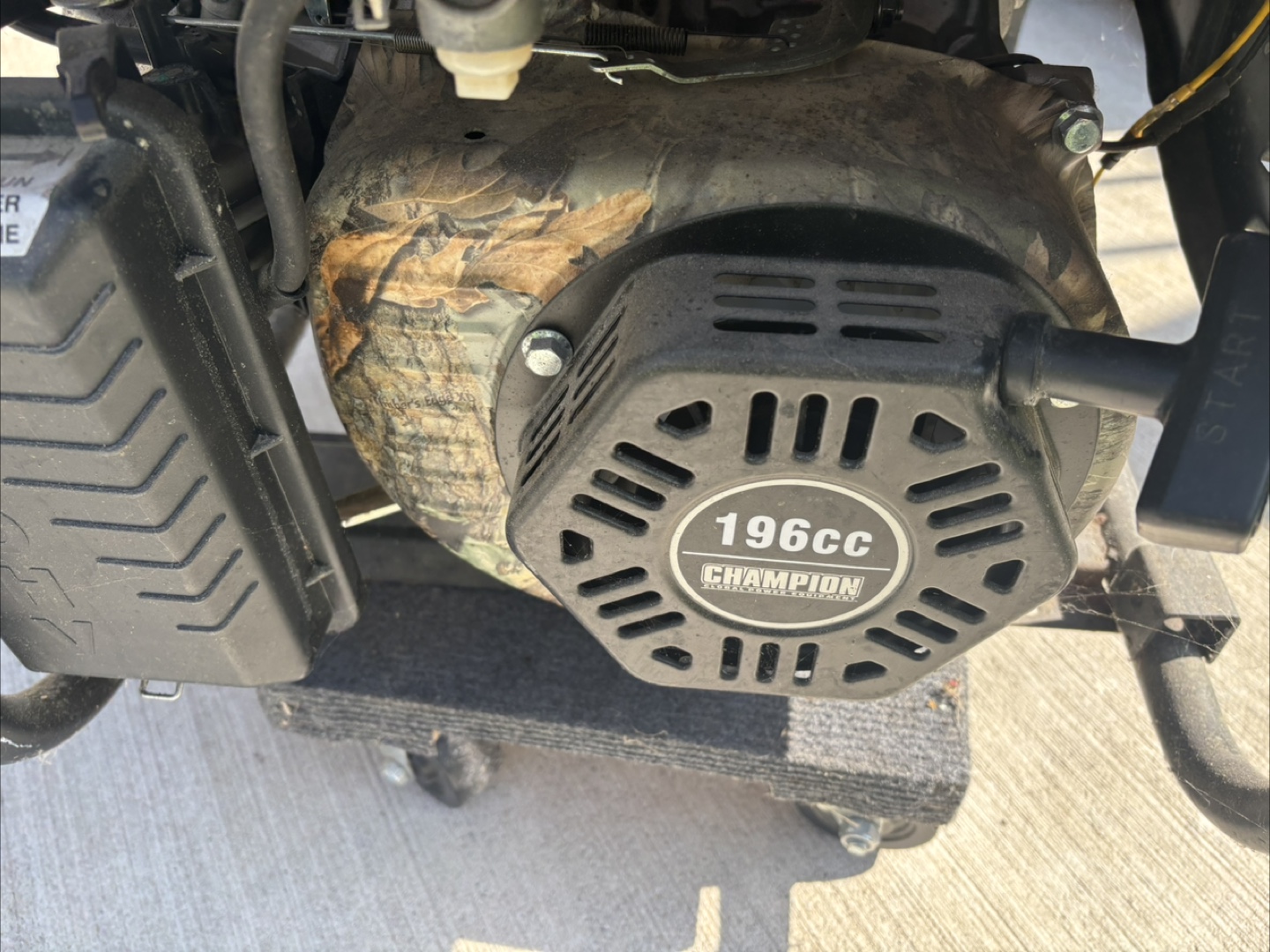 Champion 4000 Starting Watts Generator - photo 4