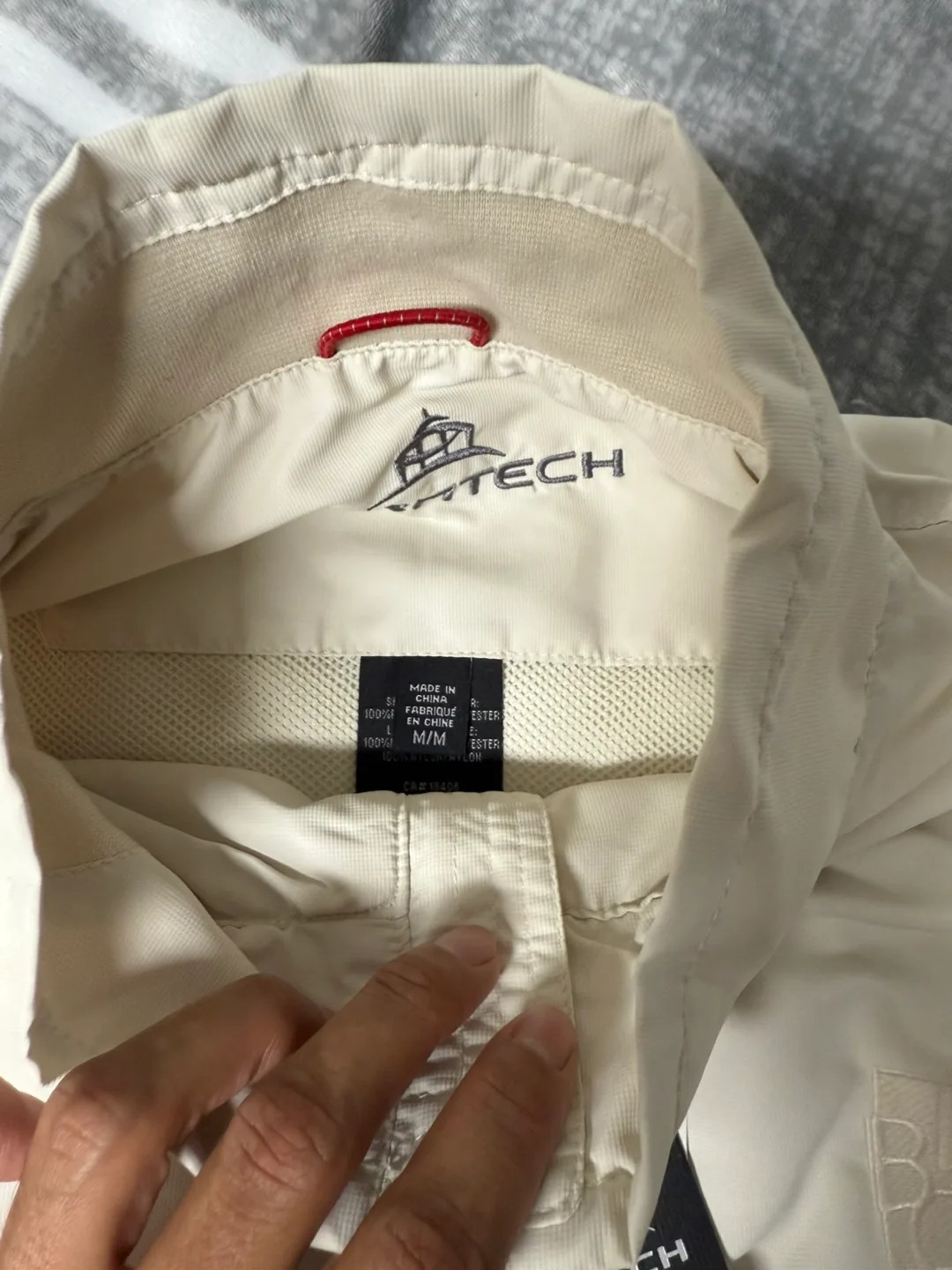 Stormtech Packable Pullover - Size M image indicator(3)